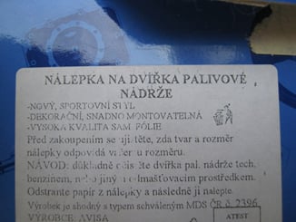 Nálepka , kryt na dvířka palivové nádrže Jacky  auto sport - jacky (2).JPG