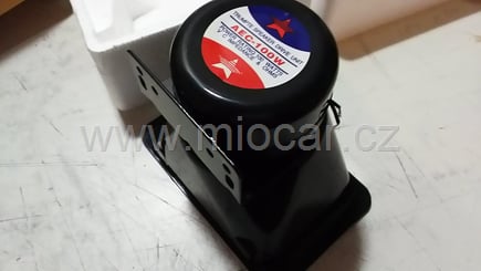Megafon 100W, 12V, mikrofon - megafon-100W-sirena-do-auta-s-mikrofonem-12-V (8)