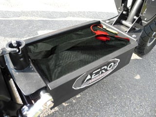 AERO elektrická koloběžka  elektro 800W Cross - Prostor pro baterie. 3 x 12V