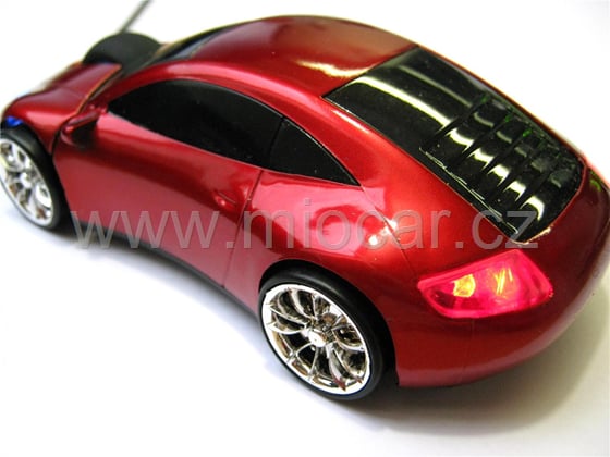 Myš ve tvaru auta  Porsche optická USB svítící červená