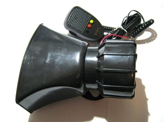 Megafon do auta 12V 3tóny siréna 50W - Megafon siréna do auta na 12V 50W (1).JPG