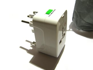 Zásuvkový adapter cestovní - zásuvkový adapter (7)