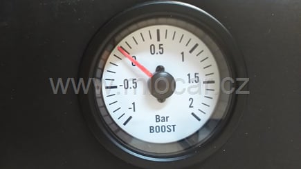 Budík tlak turba -1 - +2 bar bílý - autogauge_autechnni_budik_turba_52mm_bily (2)