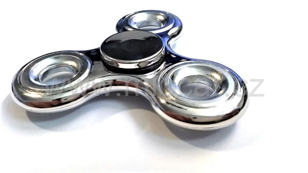SPINNER Fidget hliníkový chrom