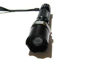 LED svítilna hliníková, 1x LED 3W, dobíjecí, ZOOM - led svítilna 3W (4)
