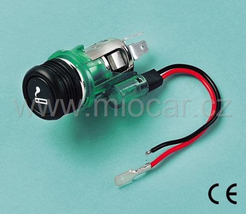 Zapalovač do auta 12V SET (zelený podsvit)