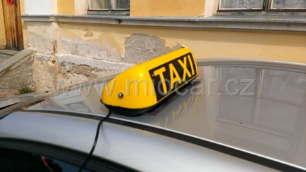 Taxi maják na střechu magnetický 12V, velký LED podsvícení - Taxi maják velký (2)
