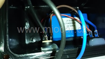 LED reflektor, pracovní světlo 20W přenosné AKU - baterie_3.7V_4000mAH_led_20W