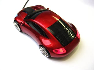 Myš ve tvaru auta  Porsche optická USB svítící červená - Myš auto usb optická .