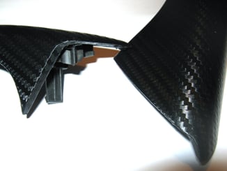 Polep vozů, motorek instalace 3D folií - Polep 3D folie carbon na madleh pro Citroen C4 Picasso.