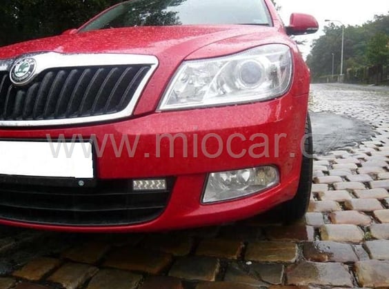 Denní svícení Škoda Octavia 2009-