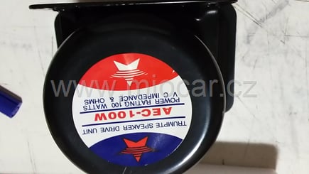 Megafon 100W, 12V, mikrofon - megafon-100W-sirena-do-auta-s-mikrofonem-12-V (6)
