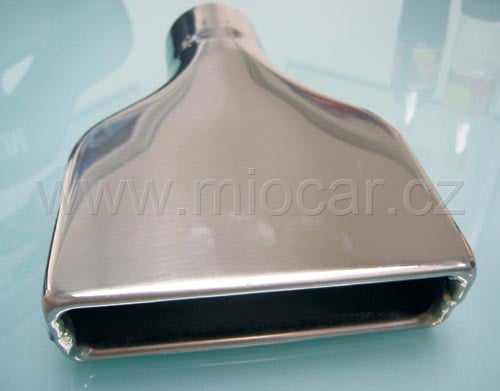 Nerezová koncovka výfuku Flat 152 x 51 mm.