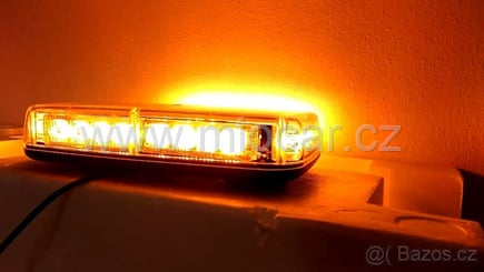 Maják na střechu oranžový LED, magnetický LED 12-24V - stroboskop na střechu oranžový (1)