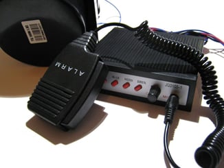 Megafon 100W, 12V,  MAXI s mikrofonem - Megafon 12V, 100W do auta s mikrofonem JQD 100-1 (1)