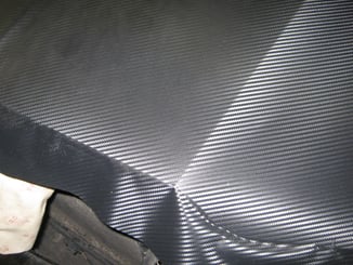 Polep vozů, motorek instalace 3D folií - Škoda Superb polep kapoty (1).JPG