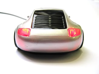 Myš ve tvaru auta Porsche optická USB svítící stříbrná - str.JPG