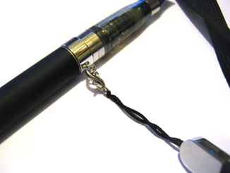 Šnůrka na krk eGo modrá - šnůrka na krk pro e cigaretu ego.JPG