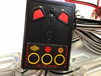Stroboskopy do masky LED červená - stoboskopy_do_předni_masky (4)