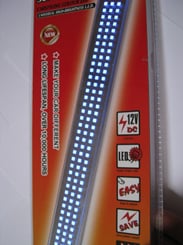 Prahová lišta LED podsvícená modrá - lišta led (2).JPG