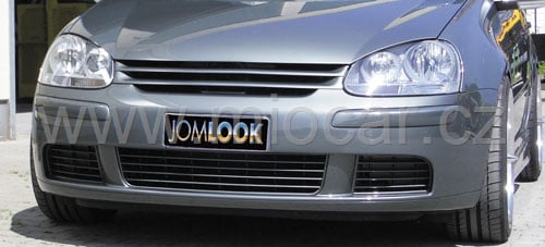 Sportovní maska pro VW Golf V - Maska je plastová. Dodáváno i se záslepkou kapoty.