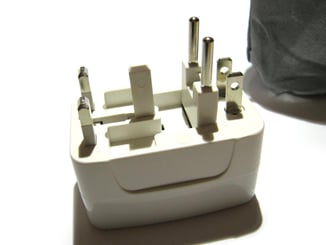 Zásuvkový adapter cestovní - zásuvkový adapter (6)