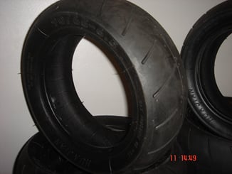 Pneu 90/65 - 6,5" - -