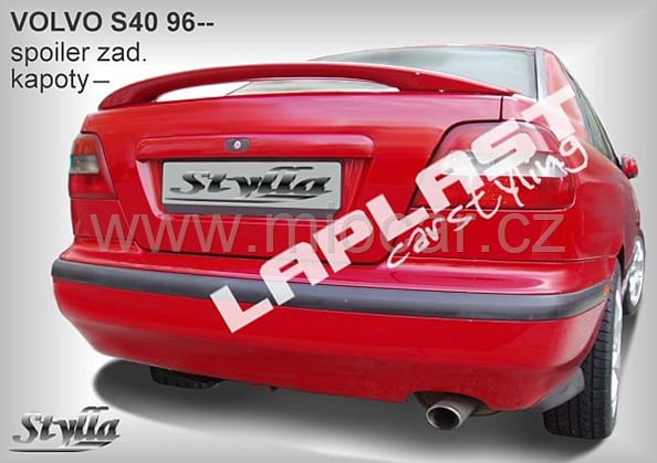 Volvo S40 sedan křídlo