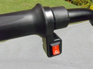 AERO elektrická koloběžka  elektro 800W Cross - Přepínač omezovač rychlosti  6km / h na 25 km / h