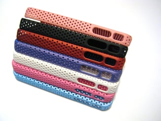 Zadní kryt iPhone 4 / 4GS děrovaný fialový - Kryt iPhone Apple 4G, 4GS.