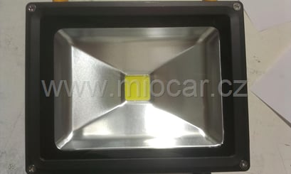 Led reflektor přenosný 20W AKU COB - Přenosné aku - dobíjecí LED světlo  LED halogen 20W IP65 se svítivostí 1800 lm. FLA 2010 (8)
