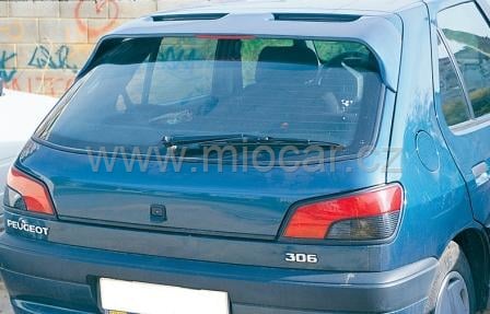 PEUGEOT 306 - křídlo horní
