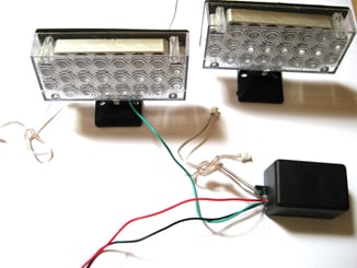 Stroboskopy 2 x 22 LED panel velký Type R bílá - bílá - stroboslopy (2).JPG