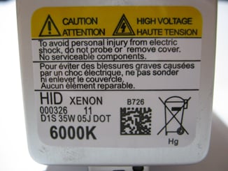 Výbojka D1S xenon 2KS sada - D1S detail spodní strana výbojky.
