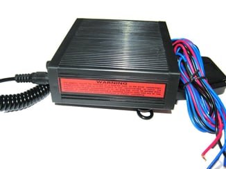 Megafon 100W, 12V,  MAXI s mikrofonem - Megafon 12V, 100W do auta s mikrofonem JQD 100-1 (4)
