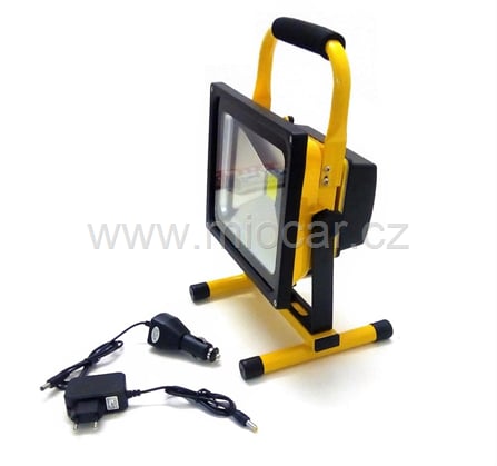 Přenosný nabíjecí LED reflektor 30W, COB
