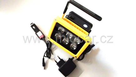 LED reflektor 10W přenosný AKU - LED_reflektor_10W_přenosný_AKU (5)