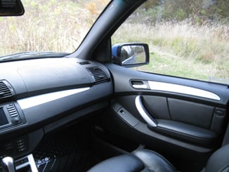 Karbon folie  3D  152x180 cm stříbrná  - Polep 3D carbon interier BMW X5 (4).JPG