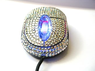 Myš k PC optická   Lady Line  Diamond - svítící stříbrná - Myš k PC optická Diamond USB - stříbrná (2).JPG